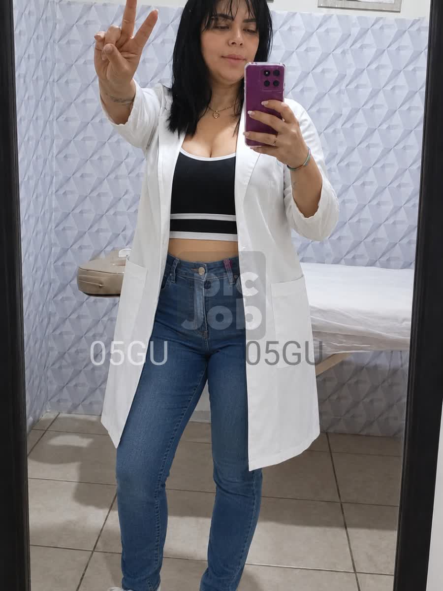 Gata massagista